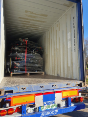 Faehrraeder-im-Container
