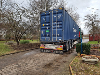 Container_Abfahrt